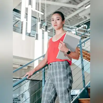 祁露语
